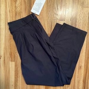 Lululemon Essential High-Rise Trouser 25” Pant